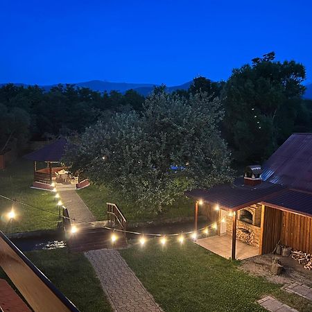 Horace Guesthouse Pool & Hot Tub & Bikes & River Dejani المظهر الخارجي الصورة